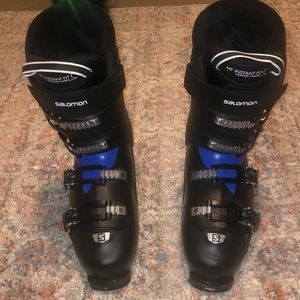 Ski boots